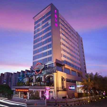 Favehotel Solo Baru Exterior photo