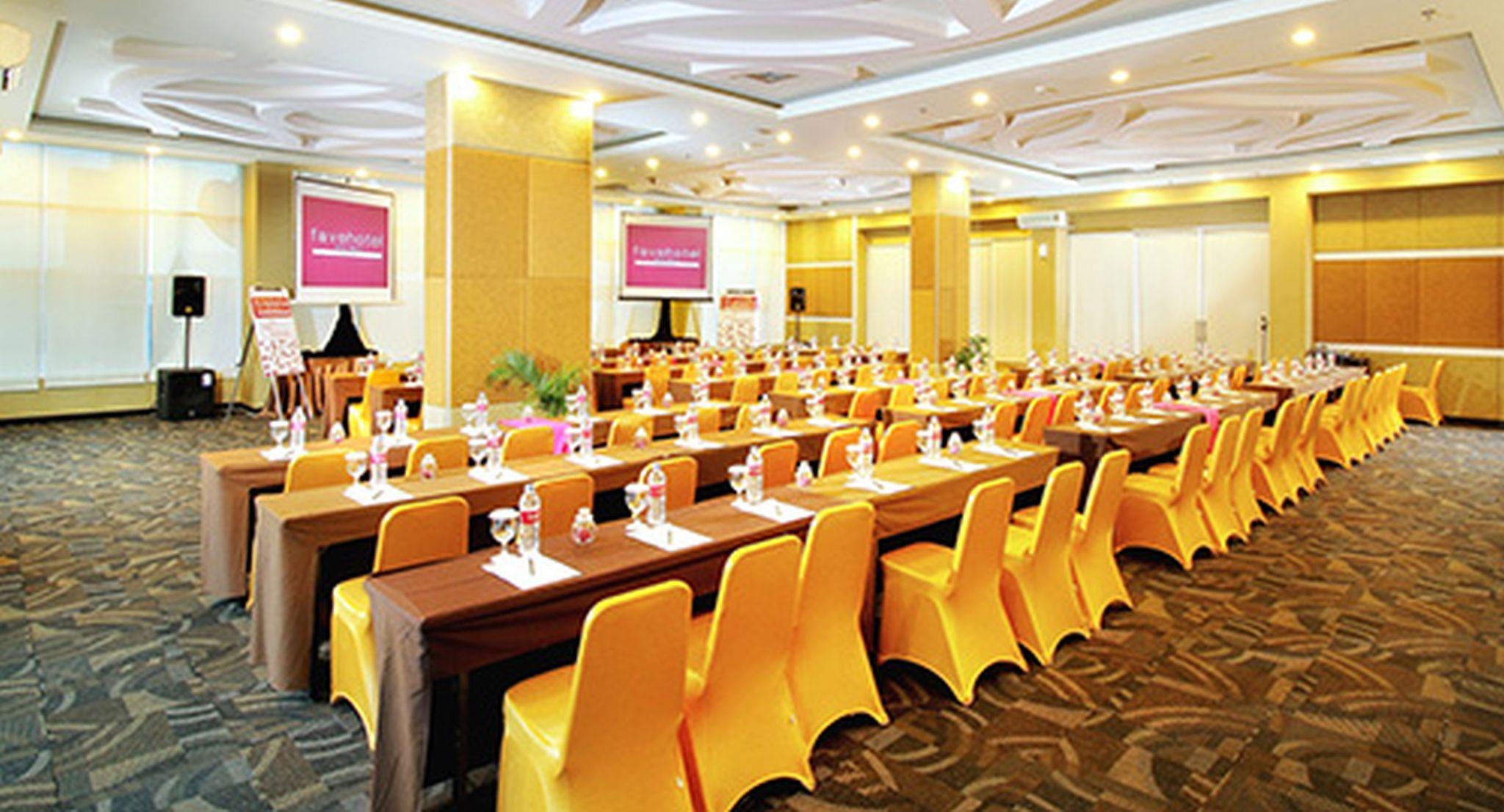 Favehotel Solo Baru Exterior photo